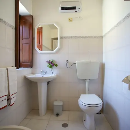 ゲストハウス Casas Da Lagarica