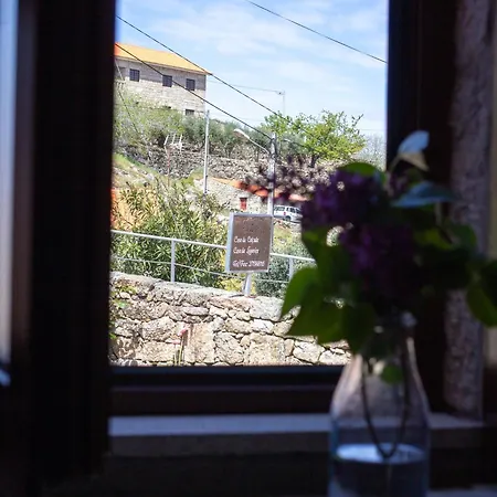 Casas Da Lagarica Gæstehus *