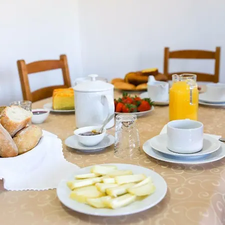 Casas Da Lagarica * Sortelha