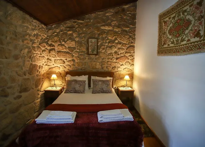 Casas Da Lagariça * Sortelha