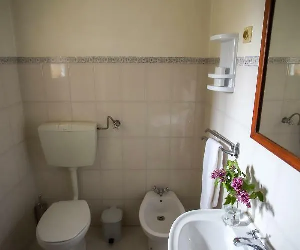 Pensionat Casas Da Lagarica