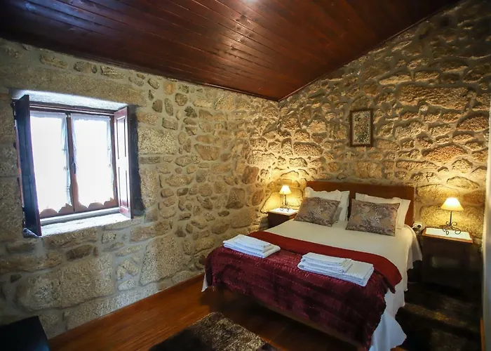 Pensionat Casas Da Lagarica *