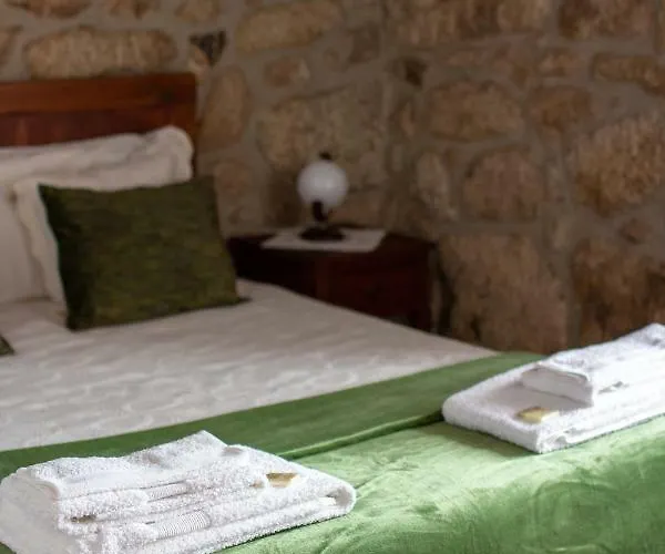 Casas Da Lagarica Pensionat Sortelha